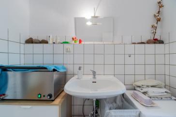Sofort bezugsfreies Teilgewerbe: Büro, Praxis oder Laden mit Schaufenster und 2 separaten Eingängen, teilbar – Vorschaubild 21