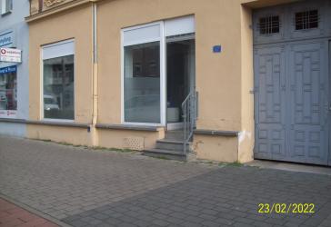 Ladenlokal direkt an der Merseburger Str. in Weißenfels sofort zu vermieten