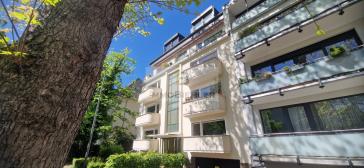 RARITÄT: Südstadt-Juwel mit Balkon + Loggia am Volksgarten
