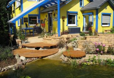 idyllisches Einfamilienhaus mit vielen interessanten Extras und Features, Wohnfläche in 2 Wohnungen teilbar