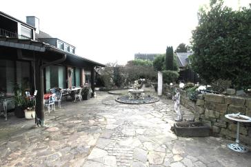 FREISTEHEND EXKLUSIV 1 FAM.-HS., 3 GARAGEN, 7 ZI./237 QM WFL., MARMOR, KAMIN, SAUNA IN KNITTKUHL – Düsseldorf – Vorschaubild 5