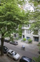 Bezugsfreie, hochwertig sanierte 2-Zimmer-Wohnung in Berlin-Steglitz, Balkon/Loggia, Einbauküche, barrierefrei – Berlin – Bild 1 von 16
