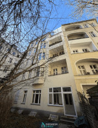 Charlottenburg: stilvolle Altbauwohnung mit hellem Wohnambiente und ruhigem Innenhofbalkon – Berlin – Vorschaubild 9