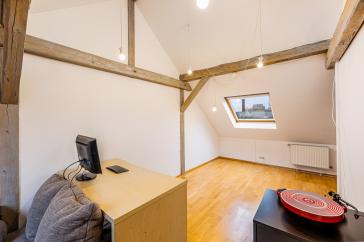 Offenes Wohnen im Kurpark – lichtdurchflutete 2,5-Zimmer-Dachwohnung mit Loftcharakter – Stuttgart – Vorschaubild 2