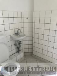 4-Zimmer-Erdgeschoss-Wohnung, bezugsfrei,2 Eingänge, Wohnung in 2 Einheiten trennbar, ehemals Praxis – 10587 Berlin – Vorschaubild 14