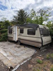 Berlin Neukölln: Pachtgrundstück mit Wohnwagen und Ausbaupotenzial – Berlin – Vorschaubild 3