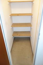 KOMFORTWOHNUNG IN OBERBILK 2 ZIMMER MIT BALKON WANNENBAD KOMPLETT LAMINAT 1. ETAGE / AUFZUG – Düsseldorf – Vorschaubild 12