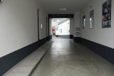 KOMFORTWOHNUNG IN OBERBILK 2 ZIMMER MIT BALKON WANNENBAD KOMPLETT LAMINAT 1. ETAGE / AUFZUG – Düsseldorf – Vorschaubild 16