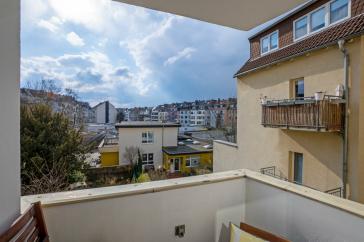 Helle, modernisierte 3-Zimmer-Wohnung mit Gartenblick-Balkon in Düsseldorf-Düsseltal – Düsseldorf – Vorschaubild 12