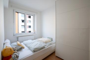Helle, modernisierte 3-Zimmer-Wohnung mit Gartenblick-Balkon in Düsseldorf-Düsseltal – Düsseldorf – Vorschaubild 4
