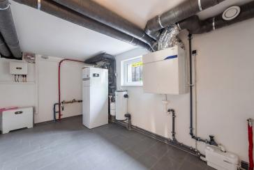 Moderne Stadtvilla mit Garten, Souterrain, Wärmepumpe und Energieeffizienz A+ in ruhiger Bestlage – Hamburg – Vorschaubild 16