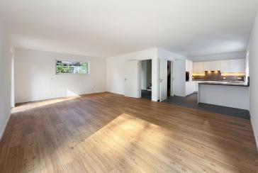 Moderne Stadtvilla mit Garten, Souterrain, Wärmepumpe und Energieeffizienz A+ in ruhiger Bestlage – Hamburg – Vorschaubild 3