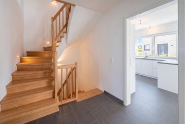 Moderne Stadtvilla mit Garten, Souterrain, Wärmepumpe und Energieeffizienz A+ in ruhiger Bestlage – Hamburg – Vorschaubild 6