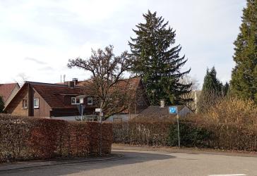 HEIMWERKER- oder Handwerker- HAUS mit Nebenhaus und großem Garten - Zentral in Bretten