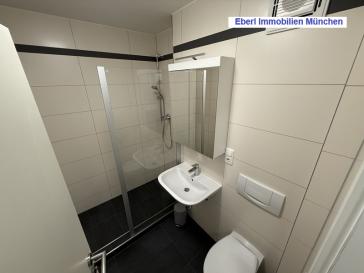 Wohnen mit Mehrwert: 2 Zimmer +Garten +Terrasse +großer Hobbyraum +abschließbares Kellerabteil +TG + Provisionsfrei für den Käufer – München – Vorschaubild 10