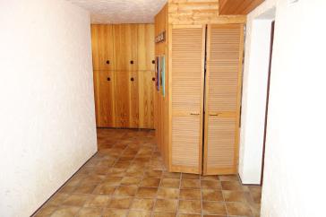 EINFAMILIEN-REIHENMITTELHAUS PARKETT 4 ZIMMER MOD. BÄDER+G-WC GARTEN TERRASSE GARAGE IN HASSELS – Düsseldorf – Vorschaubild 24