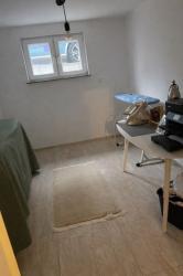 Property thumbnail 12