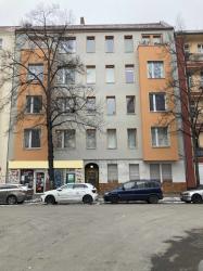 Ausbaupotenzial im Herzen von Berlin-Neukölln – Dachgeschoss-Rohling mit Entwicklungschance