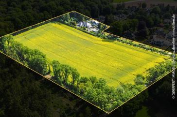 Wohntraum-Ensemble: Reedervilla & Gästehaus in Toplage mit privatem Waldzugang
