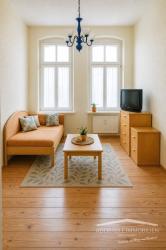 Perfekte Lage in Wilmersdorf: Sonniger Balkon, Aufzug und Altbau-Charme – Berlin – Vorschaubild 5