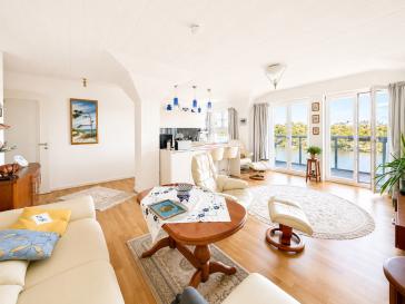 Exklusive 4-Zimmer-Wohnung mit Wasserblick, Balkon & Tiefgarage in Bestlage von Berlin-Spandau – Berlin – Vorschaubild 25