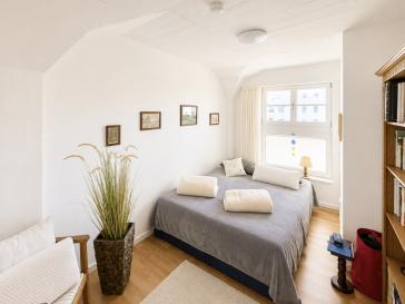 Exklusive 4-Zimmer-Wohnung mit Wasserblick, Balkon & Tiefgarage in Bestlage von Berlin-Spandau – Berlin – Vorschaubild 33
