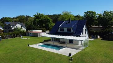 Einfamilienhaus mit großem, exklusiven Wassergrundstück, private Badestelle, Pool, hochwertige Ausstattung, sehr viele Extras, direkt am Motzener See – Mittenwalde, Motzen – Vorschaubild 3
