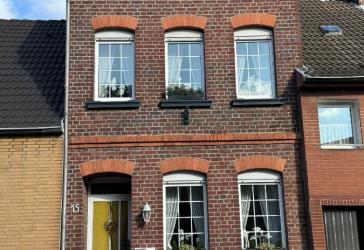 Gepflegtes Reihenmittelhaus in Jüchen-Bedburdyck zu verkaufen!