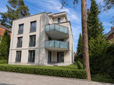 4-RAUM WOHNUNG MIT GROSSEM ÜBERDACHTEM BALKON – 1109 Dresden – Vorschaubild 6