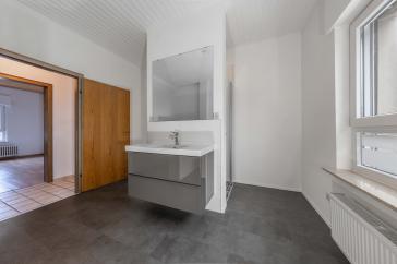 Renoviertes Ein-/ Zweifamilienhaus: Flexibel, modern und absolut charmant in Georgsmarienhütte – Georgsmarienhütte – Vorschaubild 2