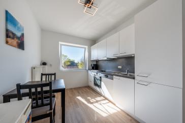 Wohnen mit Elbflair– moderne 3-Zimmer-Wohnung in ruhiger, maritimer Lage – Hamburg – Vorschaubild 3