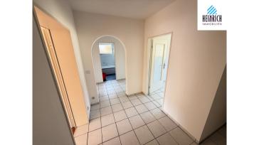 HN-BÖCKINGEN: Gepfl. 3 Zi.-Wohnung mit Balkon – 74080 Heilbronn – Vorschaubild 11