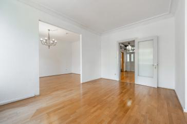 Altbauidylle im Jugendstil: Ihr neues Zuhause voller Atmosphäre und Charme – Hamburg – Vorschaubild 3