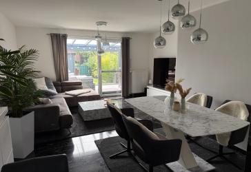 sehr schönes, hochwertig renoviertes Reihenmittelhaus in toller Lage zu verkaufen