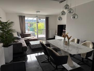 sehr schönes, hochwertig renoviertes Reihenmittelhaus in toller Lage zu verkaufen – Mönchengladbach – Bild 1 von 22