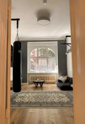 Altbaucharme trifft Moderne, Ihr stilvoller Rückzugsort im Herzen von Berlin-Neukölln – 12053 Berlin – Vorschaubild 2