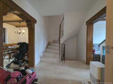 VERKEHRSBERUHIGT IM SCHÖNEN WOHNGEBIET VON AUBING, AUFWENDIG SANIERT, MIT 2 TERRASSEN & BALKON – München – Vorschaubild 3