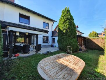 VERKEHRSBERUHIGT IM SCHÖNEN WOHNGEBIET VON AUBING, AUFWENDIG SANIERT, MIT 2 TERRASSEN & BALKON – München – Vorschaubild 8