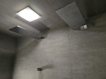 Ein Unikat in Berlin-in der Bauart und in seiner Innen-Architektur! Hochwertig durchdacht, große 4 Zimmer-Loft-Wohnung am Wasser-Ufer, überdachte große Terrasse zur grünen Innenhofanlage, Carlift-eigener Stellplatz direkt neben der Wohnung, viele Features – 10999 Berlin – Vorschaubild 41