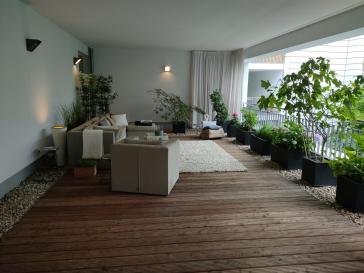 Ein Unikat in Berlin-in der Bauart und in seiner Innen-Architektur! Hochwertig durchdacht, große 4 Zimmer-Loft-Wohnung am Wasser-Ufer, überdachte große Terrasse zur grünen Innenhofanlage, Carlift-eigener Stellplatz direkt neben der Wohnung, viele Features – 10999 Berlin – Vorschaubild 57