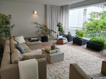 Ein Unikat in Berlin-in der Bauart und in seiner Innen-Architektur! Hochwertig durchdacht, große 4 Zimmer-Loft-Wohnung am Wasser-Ufer, überdachte große Terrasse zur grünen Innenhofanlage, Carlift-eigener Stellplatz direkt neben der Wohnung, viele Features – 10999 Berlin – Vorschaubild 58