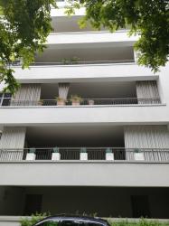 Ein Unikat in Berlin-in der Bauart und in seiner Innen-Architektur! Hochwertig durchdacht, große 4 Zimmer-Loft-Wohnung am Wasser-Ufer, überdachte große Terrasse zur grünen Innenhofanlage, Carlift-eigener Stellplatz direkt neben der Wohnung, viele Features – 10999 Berlin – Vorschaubild 73