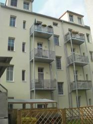 Mehrfamilien-Wohnhaus, vollständig saniert, sehr gepflegtes Anwesen, hochwertige Materialien, Kapitalanlage