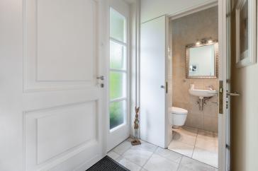 Modernes Zuhause im Grünen: Reihenhaus mit Südterrasse, Garten & Stellplatz – 21031 Hamburg Lohbrügge – Vorschaubild 4