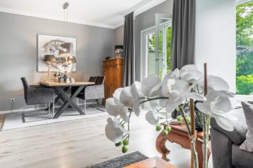 Modernes Zuhause im Grünen: Reihenhaus mit Südterrasse, Garten & Stellplatz – 21031 Hamburg Lohbrügge – Vorschaubild 13