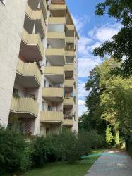 Kapitalanlage in Berlin-Mariendorf: Vermietete 3-Zimmer-Wohnung mit Balkon und Stellplatz – Berlin – Vorschaubild 3