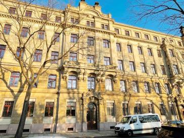 Property thumbnail 12