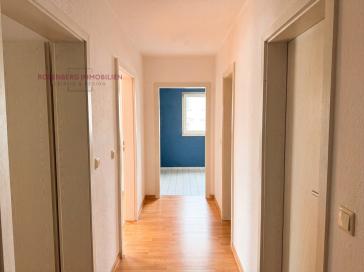 *frei werdende* Lichtdurchflutete 2 Zimmer in Möckern –mit Aufzug & Stellplatz – Vorschaubild 4