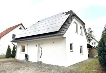 Freistehendes Einfamilienhaus - Provisionsfrei