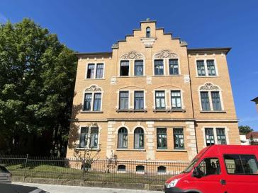 Dresden-Naußlitz: 2-Zi.-Wohnung im Denkmal
